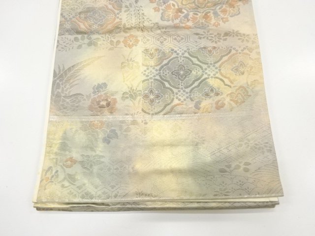  華紋に草花・古典柄織り出し　袋帯